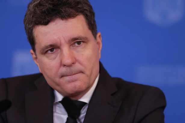 nicusor dan nemultumit de procesul anticoruptie statul roman are restante foarte mari e nevoie de un director civil la sri 684000527412f