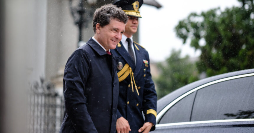 Nicuşor Dan va efectua o vizită oficială în Republica Moldova, unde se va întâlni cu Maia Sandu. Detalii despre programul preşedintelui. 1 nicusor dan va merge in vizita oficiala in republica moldova unde se va intalni cu maia sandu ce include programul presedintelui 6845e486be48e