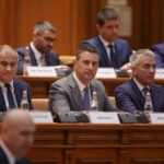 noul guvern investit de parlament cabinetul bolojan a obtinut 301 voturi pentru si 9 impotriva aur a parasit sala inaintea votului 68598012eef60