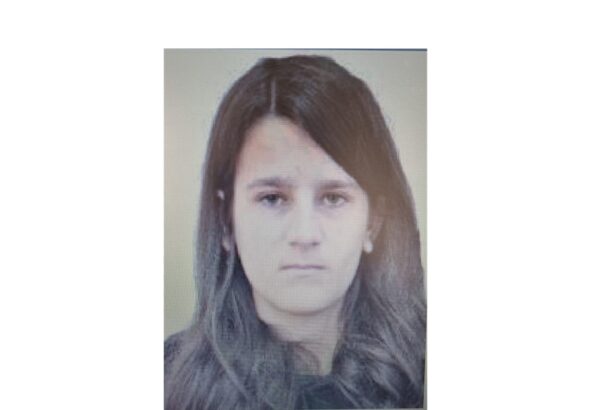 o adolescenta de 17 ani din tulcea a disparut daca ati vazut o sunati la 112 68481c6b7cd0e