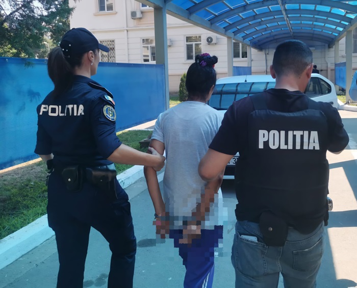 o femeie cautata de autoritatile italiene pentru talharie si trecere frauduloasa a frontierei depistata la mangalia 684c02a7df286