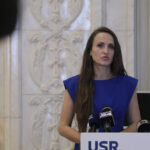 oana toiu si a preluat mandatul la ministerul de externe discutii cu emil hurezeanu despre prioritatile diplomatiei romane 685b0e2e125c1