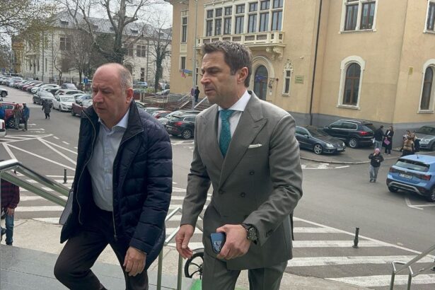 omul de afaceri victor pavel si sorin andrei fost viceprimar al mangaliei vor fi audiati in dosarul lui cristian radu iata cand 685e4a62f0226
