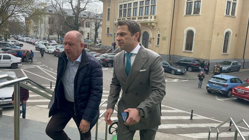 Omul de afaceri Victor Pavel și Sorin Andrei, fost viceprimar al Mangaliei, vor fi AUDIAȚI în cazul lui Cristian Radu. Iată când. 1 omul de afaceri victor pavel si sorin andrei fost viceprimar al mangaliei vor fi audiati in dosarul lui cristian radu iata cand 685e4a62f0226