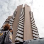 perchezitii in constanta si alte judete sunt vizati agenti de politie intr un dosar de trafic de influenta si mita 68550fafa627f