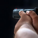 persoanele inculpate in dosare penale nu mai pot cumpara sau detine arme lege promulgata de nicusor dan 6842febd16352