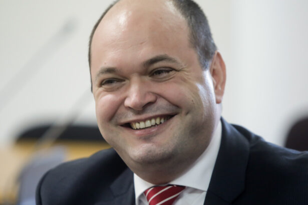 propunere surpriza de premier tehnocrat cine este ionut dumitru varianta luata in calcul de presedintele nicusor dan surse 684c0a864c5d6
