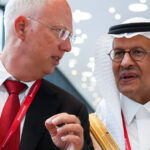Rusia ia în calcul o acțiune cu SUA și Arabia Saudită pe piața petrolului, în cazul escaladării conflictului în Orientul Mijlociu 2 rusia ia in calcul o actiune cu sua si arabia saudita pe piata petrolului daca escaladeaza conflictul in orientul mijlociu 6854e9445d87c