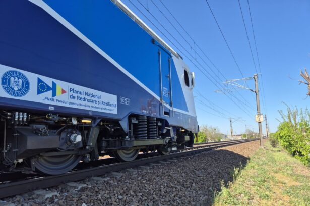 sauna intr un tren modernizat cu fonduri pnrr de pe ruta bucuresti constanta pasagerii mutati intre vagoane 685d18028940a