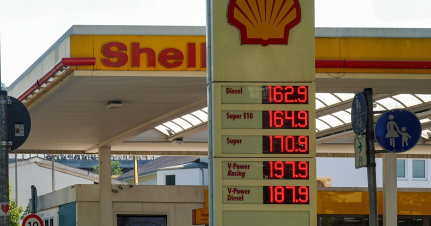 shell ar putea prelua rivalul bp intr o tranzactie de 80 de miliarde de dolari reactia investitorilor 685c4f14f2d1a
