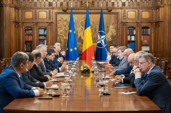 sindicatele propun masuri pentru reducerea deficitului audit real al institutiilor publice nu taieri arbitrare de personal imbunatatirea colectarii fiscale tratament fiscal echitabil pentru 684fdb80bbbbd