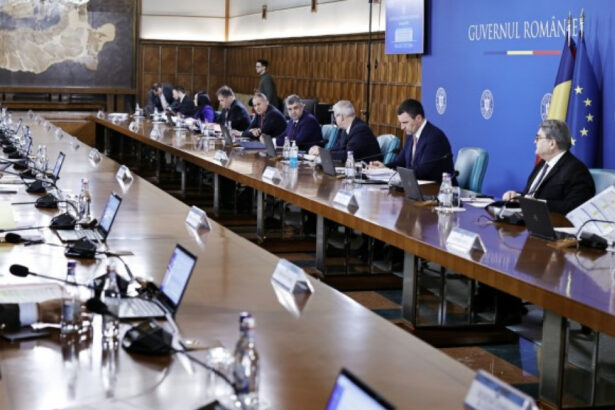 sondaj inscop aproape 60 dintre romani cred ca pnl ar trebui sa faca parte din viitorul guvern 55 vor un executiv cu psd 6841a196751b8