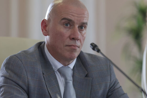 taierea sporurilor otova e cel putin la fel de frustranta ca acordarea lor la gramada spune ministrul culturii 685ef80d5beef