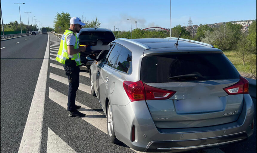 trafic ilegal in zona de frontiera doi soferi depistati cu nereguli grave 6859202d5ae7e