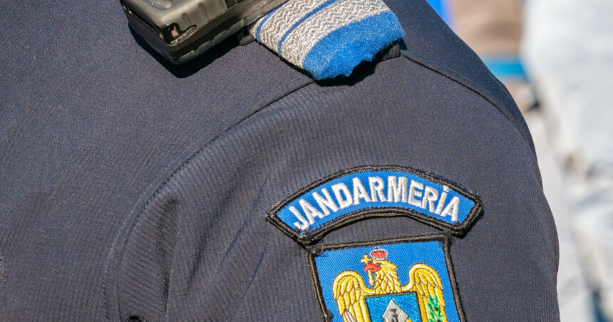 turisti amendati de jandarmi dupa ce au intrat cu masinile intr o arie protejata 684ed1b2e4b5d