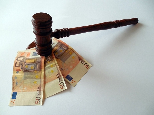 ULTIMA ORĂ Guvernul suspendă licitațiile finanțate din fonduri guvernamentale pentru o perioadă de 6 luni 1 ultima ora guvernul suspenda 6 luni licitatiile finantate din fonduri guvernamentale 685ea1edecd59