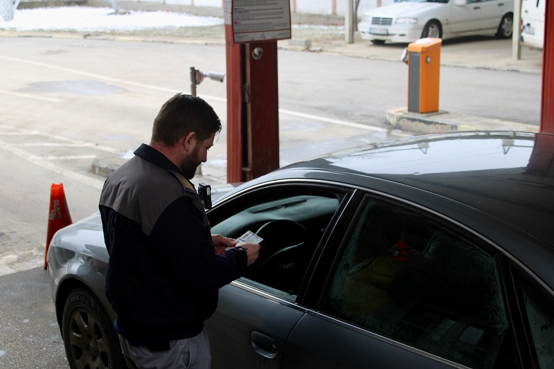 Un șofer cu permisul suspendat, identificat de polițiștii de frontieră din Constanța 1 un sofer cu permisul suspendat depistat de politistii de frontiera constanteni 68592435a6789