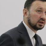 video fechet spune ca trebuie regandit modul gestionarii apelor pluviale daca mai ploua o ora probabil ca intreg bucurestiul era sub ape 68490296d9a09