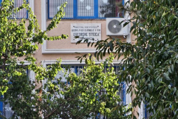 video gandacii inca invata la scoala 30 din constanta parintii sunt revoltati 684563e0a9999