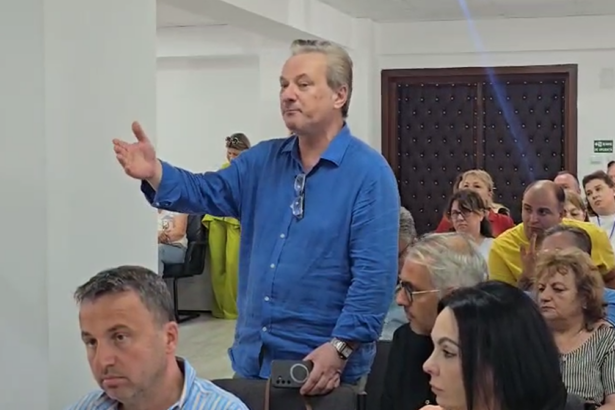 video george mandila managerul omd mamaia constanta avertizeaza beach barurile de pe litoral s au transformat in restaurante improvizate si saloane de nunti 684fe1fd22c7b