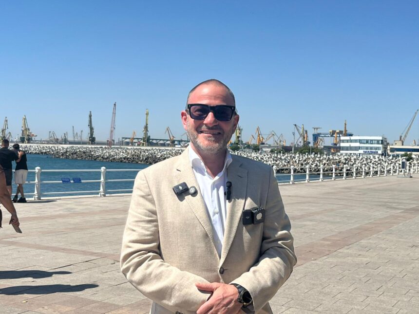 Horia Constantinescu, despre detașarea sa în alt județ: ”Au decis să mă trimită în pustiile străduțe din Ialomița” 1 video horia constantinescu despre detasarea sa in alt judet au decis sa ma trimita in pustiile stradute din ialomita 685d062be327a
