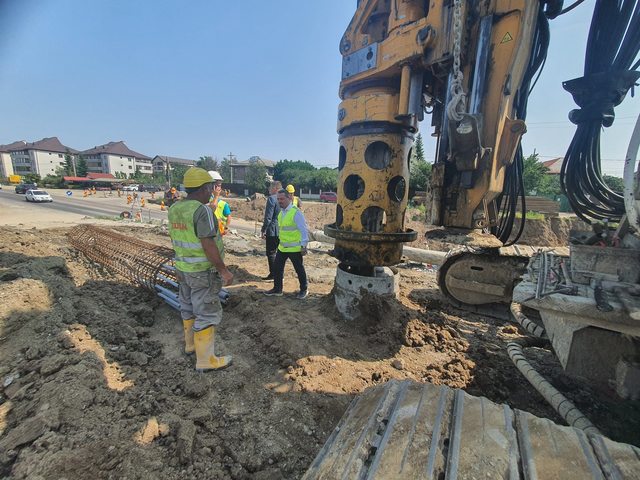 video lucrarile pentru largirea la 4 benzi a dn1 a intre centura bucuresti si intersectia cu soseaua chitila parc mogosoaia avanseaza 6855479ee31aa