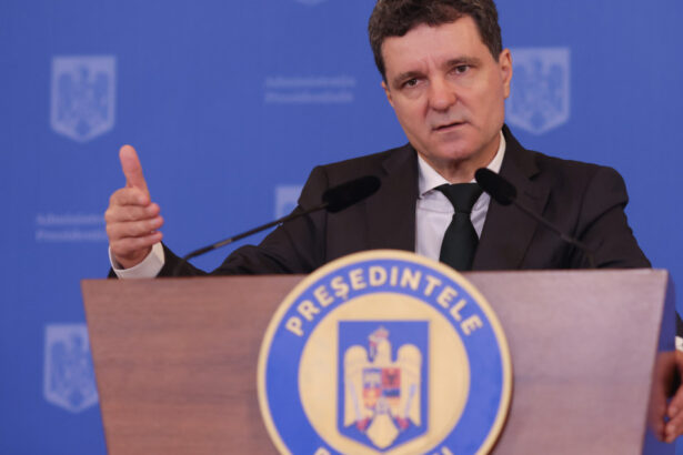 video nicusor dan exclude introducerea stagiului militar obligatoriu si scenariul unui razboi cu rusia 6840132fa59c3