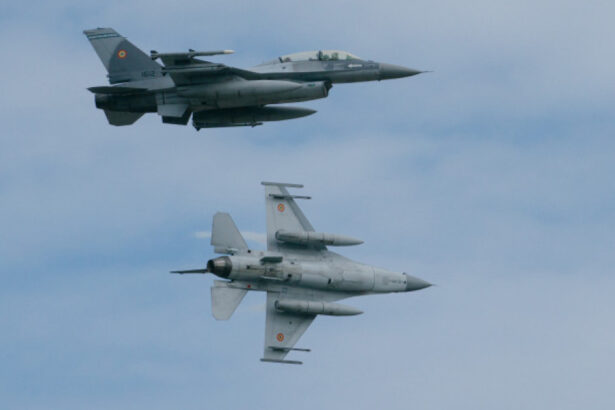 video olanda doneaza romaniei 18 avioane de lupta f 16 corespondenta de la summitul nato de la haga 685be48e868e7