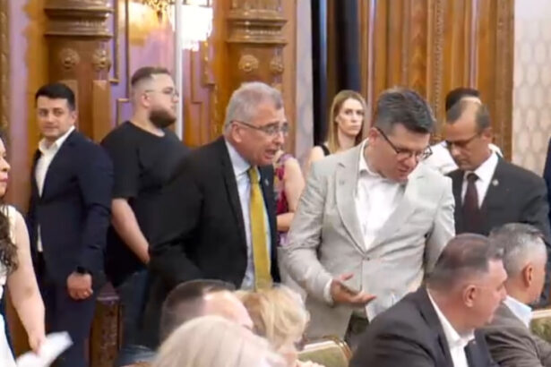 video parlamentarii aur au facut scandal la audierea ministrilor propusi pentru guvernul bolojan nerusinatilor 68594aa310f4f