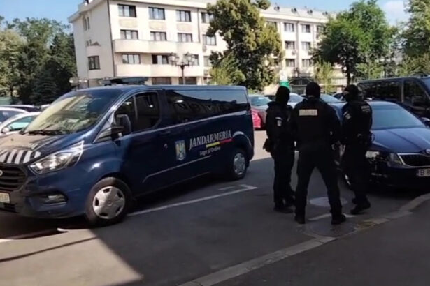 video perchezitii dna la primaria iasi procurorii verifica angajarile si activitatea biroului de resurse umane 68512adceb7af