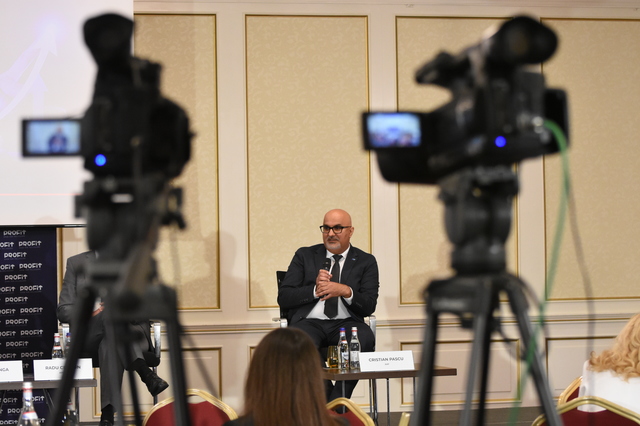 video piata de capital forum cristian pascu vicepresedinte aaf investitorul roman in fonduri de investitii are studii medii pune pana la 1 000 de lei pe luna si continua sa investeasca chiar dac 684abbb02cce6