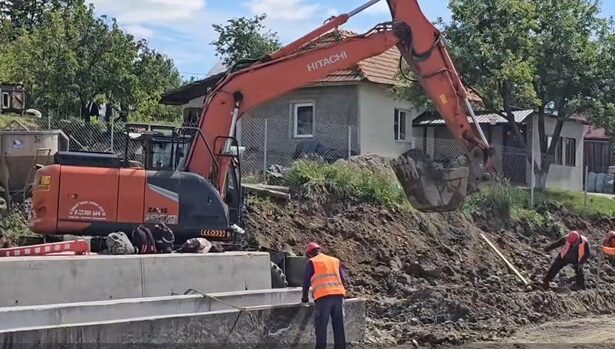 video primul lot de autostrada care va fi dat in trafic anul acesta 6847f1fc8a0e1