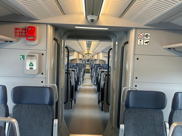 Primul tren produs de polonezi pentru România, în teste 1 video primul tren produs de polonezi pentru romania in teste 684052d615f4e