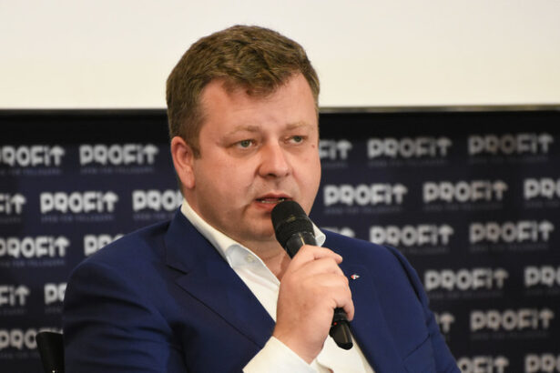video profit ro piata de capital forum alexandru stanean ceo teraplast bugetarea a ajuns o semiloterie pentru teraplast incepe sa se vada luminita de la capatul tunelului 684ae5eb3b4e1