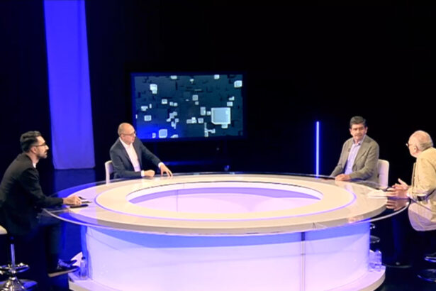 video romania n o sa se schimbe pocnind din degete cum vad gabriel liiceanu si radu paraschivescu alegerea lui nicusor dan ca presedinte 684edfc2c73b5