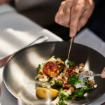 video romanii ies mai rar la restaurant sectorul horeca a inregistrat pierderi de 8 numai in primele luni din acest an 6861270e23ff3
