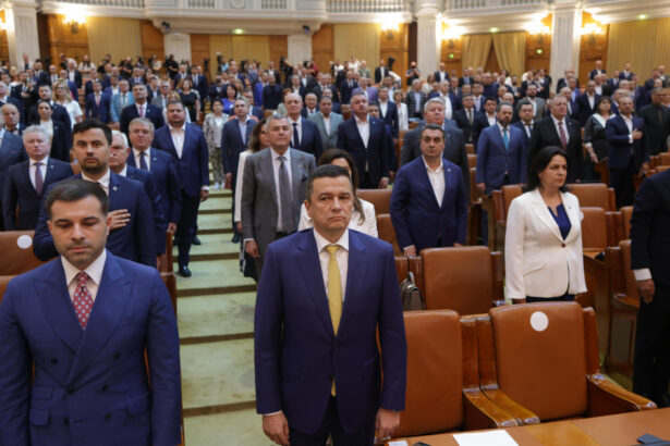 video sorin grindeanu la investirea noului guvern imi doresc sa traversam toti desertul fara sa lasam pe nimeni in urma 68596f560cdbd