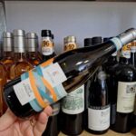 vinul zilei un alb organic obtinut din soiul grillo care surprinde esenta verii siciliene in cea mai pura si sincera forma a ei 683e90c53fb4c