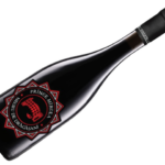 vinul zilei un negru de dragasani cu note de condimente violete si fructe negre bine coapte un vin versatil gastronomic de savurat cu preparate din carne rosie vanat lasagna sau branzeturi matur 6843d701788db