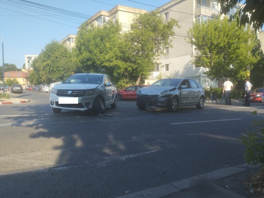 Accident în apropierea Gării Constanța! Două mașini implicate 1 accident aproape de gara constanta doua masini implicate 686be9d119f4c