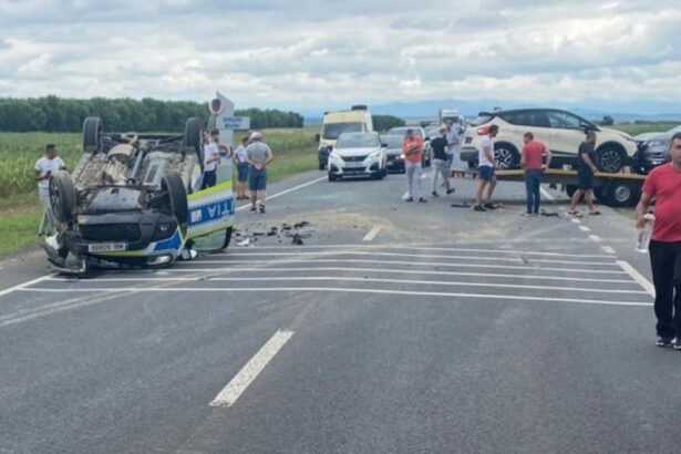 accident grav cu trei masini in timis autospeciala de politie rasturnata un agent a ramas incarcerat intervine un elicopter smurd 68877b27a0598