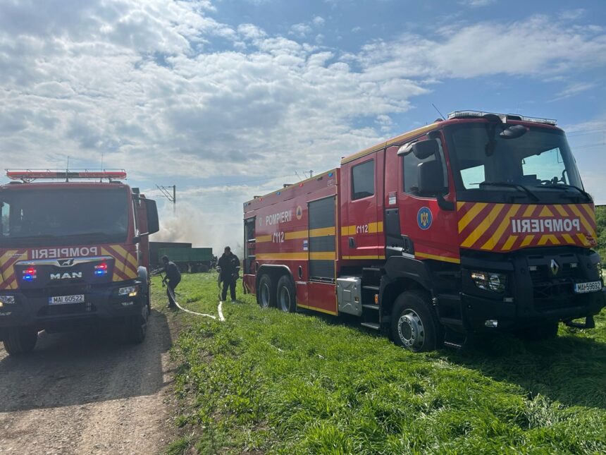 alerta in constanta un incendiu de vegetatie a izbucnit dupa un scurtcircuit electric la un transformator 687c9c751a53d