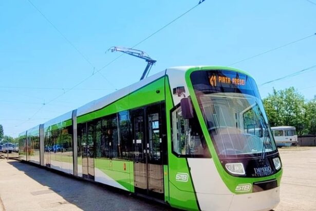 anunt una dintre cele mai folosite rute de tramvai din bucuresti suspendata toata luna viitoare 6888cacd9ffc3