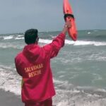 astazi salvamarii au arborat steagul rosu pe plajele din sudul litoralului 686f90986c85d