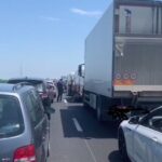 atentie soferi aglomeratie pe ambele sensuri de mers ale autostrazilor a2 si a4 6874e1013e179