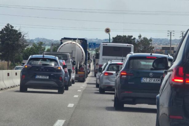atentie soferi aglomeratie pe dn2a aproape de ovidiu 687a2725d09d0
