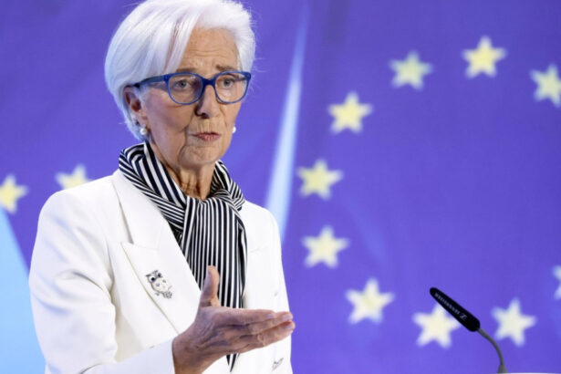 banca centrala europeana mentine dobanda cheie neschimbata in asteptarea unui acord comercial ue sua mesajul lui christine lagarde 6883172040f7b