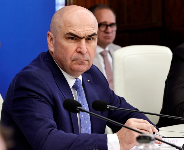 Bolojan a redus la jumătate delegațiile care însoțeau doi miniștri în străinătate - surse 1 bolojan a taiat la jumatate delegatiile care mergeau cu doi ministri in strainatate surse 687a559c276bf