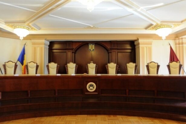 bolojan despre judecatorii de la ccr care vor 36 000 euro la final de mandat in contextul actual acest indemnizatii sunt imorale nu mai avem bani de dat in plus 68657c014753f