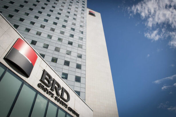 brd anunt catre clienti lanseaza noi carduri foto 6888c3a4481bd